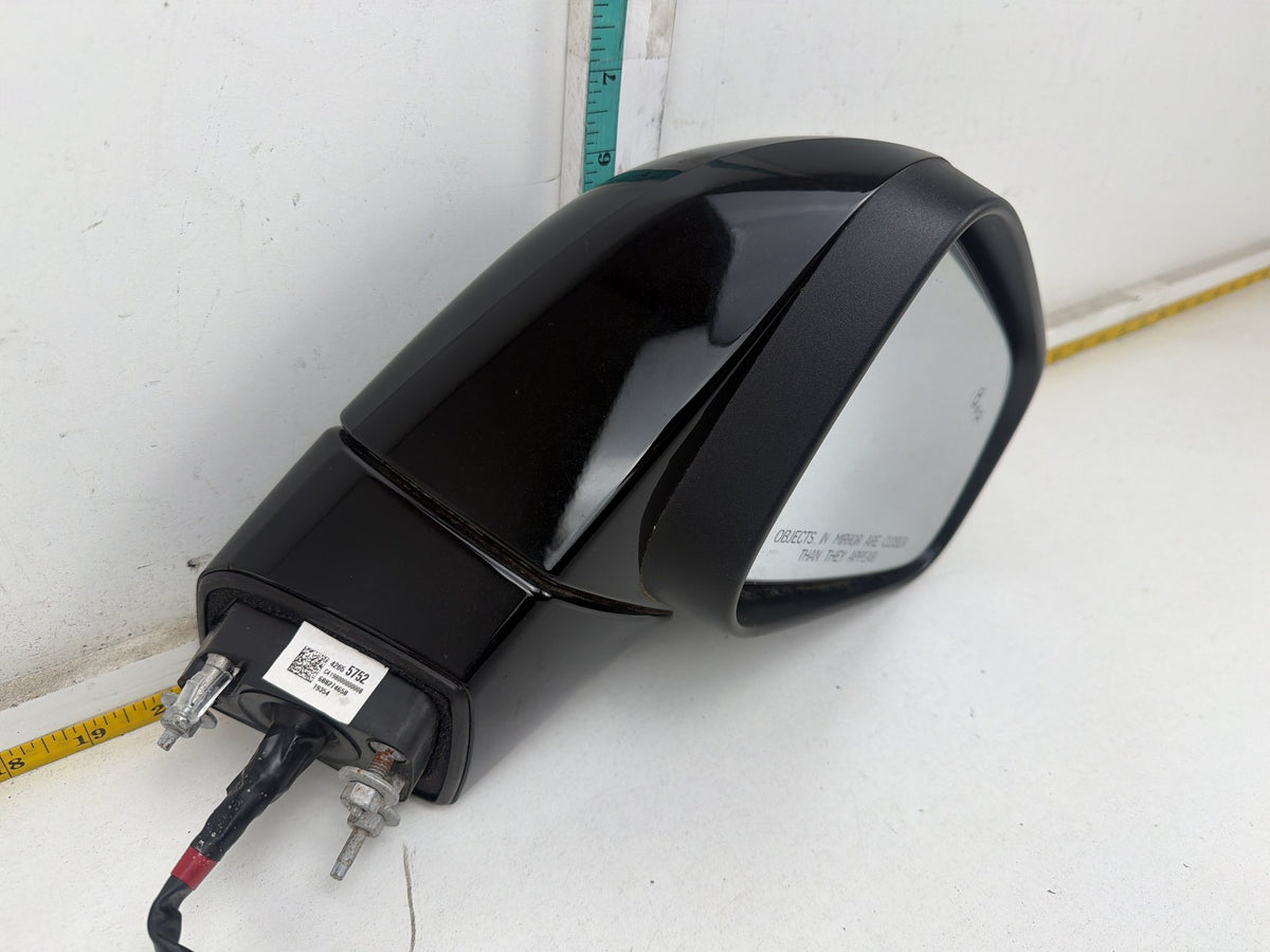 2017-2020 Chevrolet Trax Right Passenger Side View Door Mirror w/ Blind Spot OEM