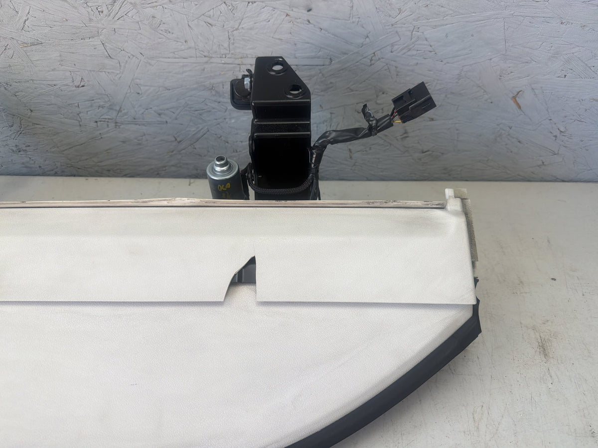 2010-2013 Lexus IS250 Convertible Top Stowage Rear Deck Lid Cover w/ Motor OEM