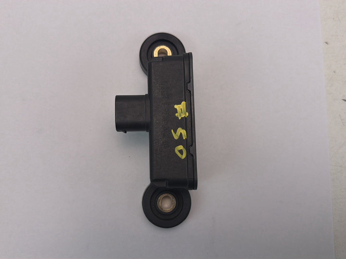 2007-2011 Mercedes-Benz GL450 GL-Class X164-Yaw Turn Rate Sensor A0055422018 OEM