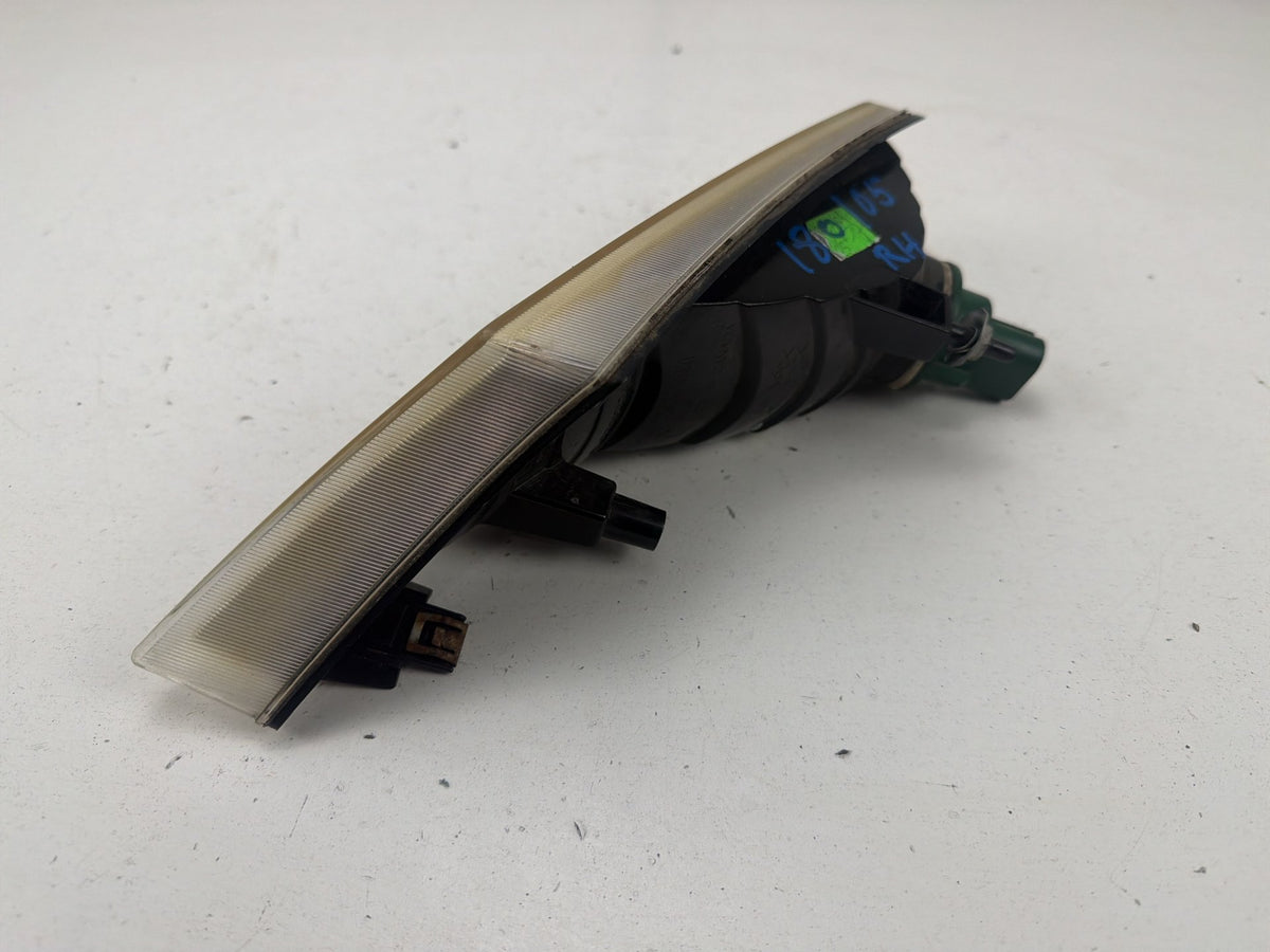 2008-2012 Jeep Liberty Front Right Passenger Side Park Turn Signal Light OEM