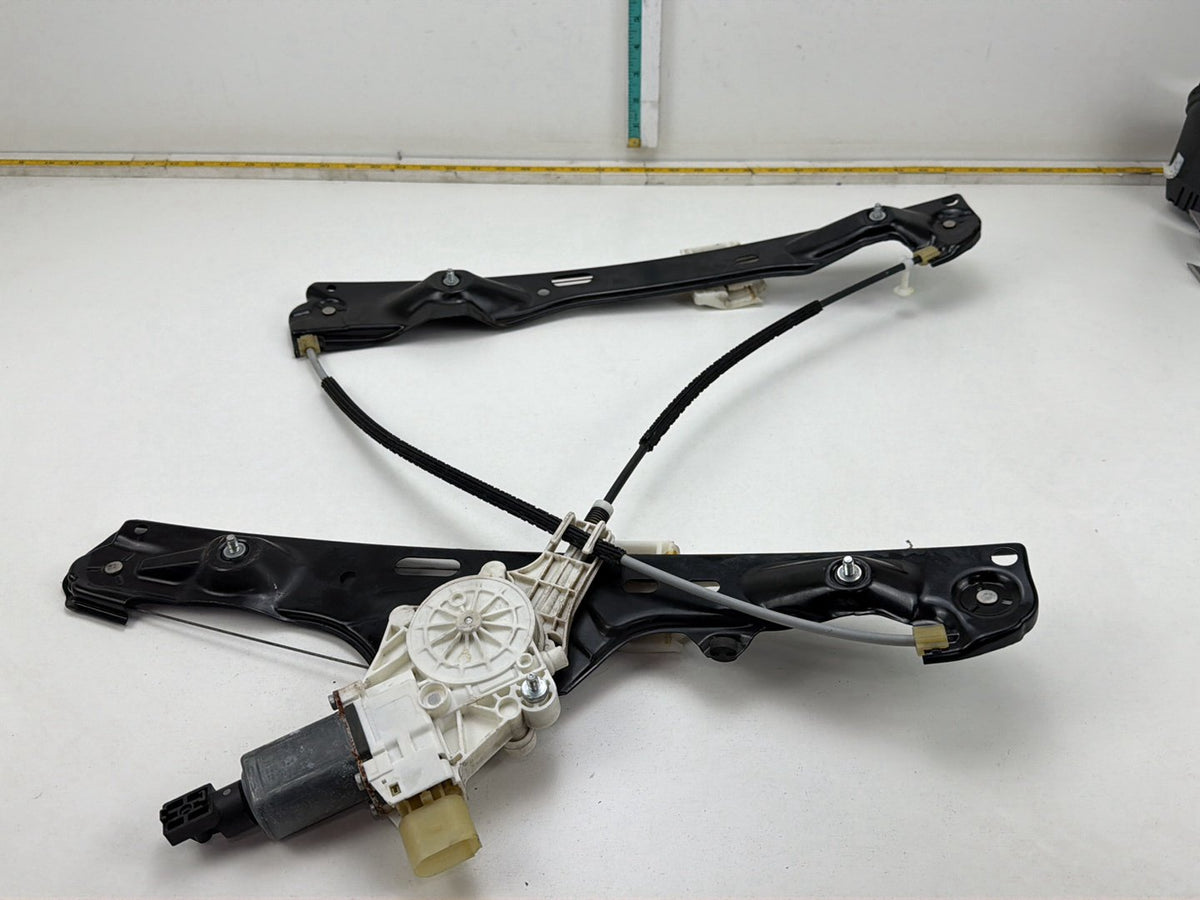 2012-2014 BMW X1 E84 Left Front Window Regulator/Motor OEM