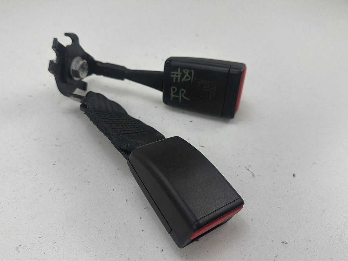 2014-2021 Maserati Ghibli Rear Right & Center Seat Belt Buckle Set of 2 OEM