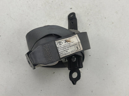 2015-2020 Toyota Sienna 2nd Row Rear Right Side Outer Seat Belt Retractor OEM