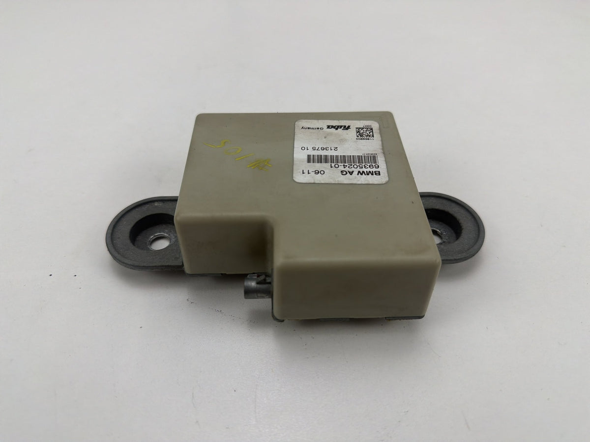 2009-2011 BMW 335i xDrive Radio Antenna Amplifier Control Module 6935024 OEM