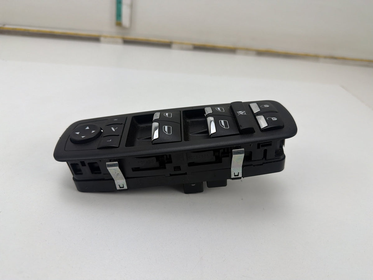 2014-2021 Maserati Quattroporte Front Left Side Window Switch 670025406 OEM