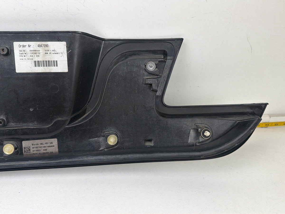 2009-2015 BMW 740i Rear Trunk Lid Centre Garnish License Plate Trim Panel OEM