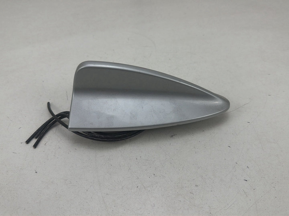 2011-2017 BMW X1 E84 Roof Shark Fin GPS Navigation Antenna Module 9209431-01 OEM