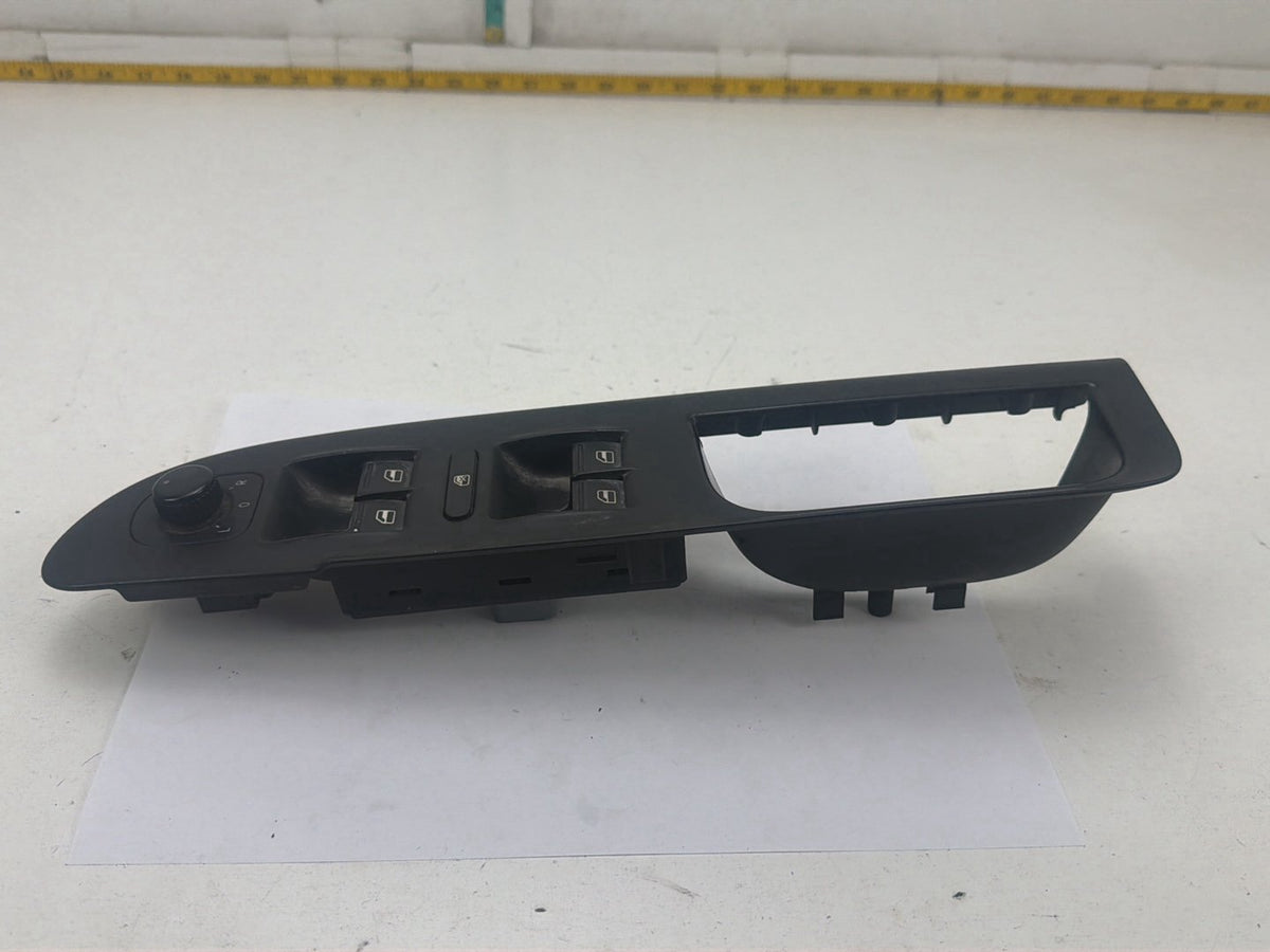2006-2010 Volkswagen Passat Front Left Driver Side Master Window Switch OEM