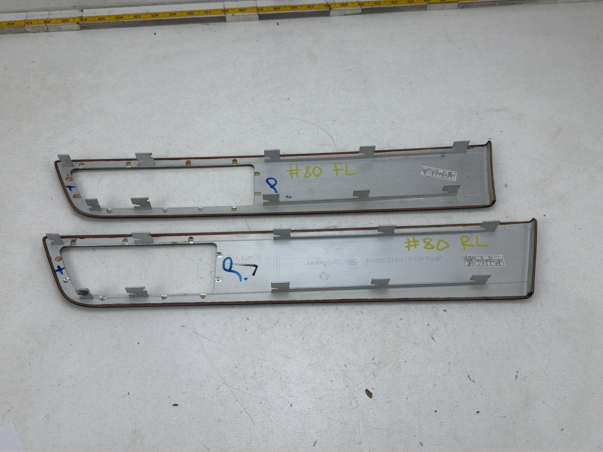 2012-2013 Land Rover Range Rover Sport Left Front/Rear Door Trim Panels Pair OEM