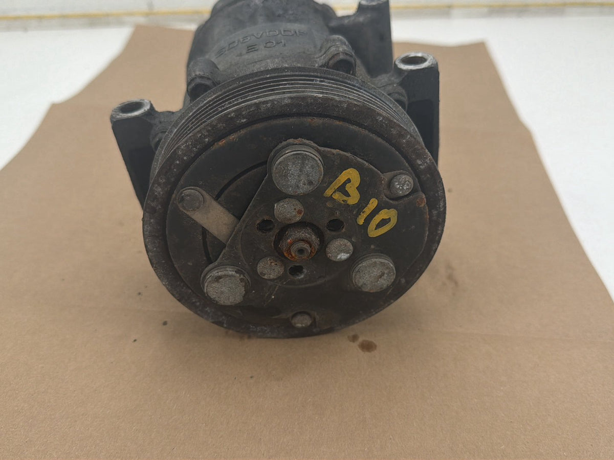 2009-2015 MINI Cooper R56 A/C Compressor 2758433 OEM