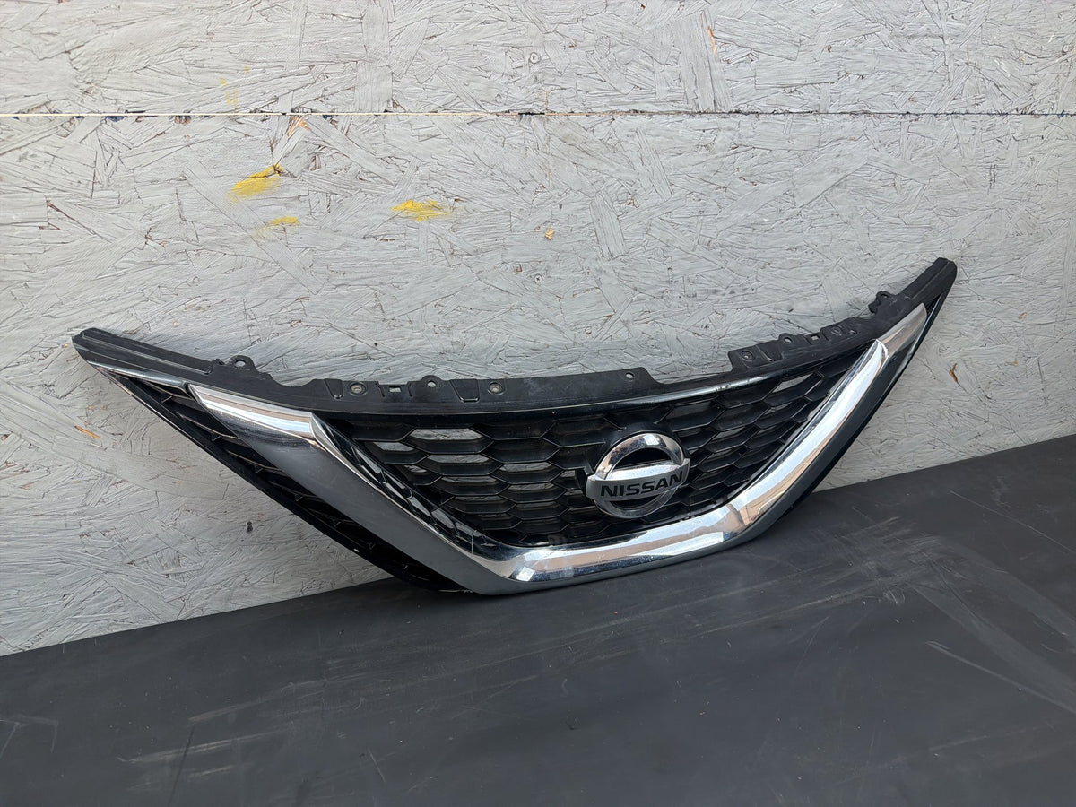 2016-2019 Nissan Sentra Front Bumper Upper Grille OEM