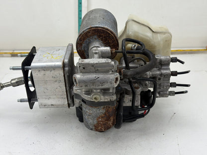 2011-2012 Infiniti QX56 Hydraulic Power Brake Booster w/ Master Cylinder OEM