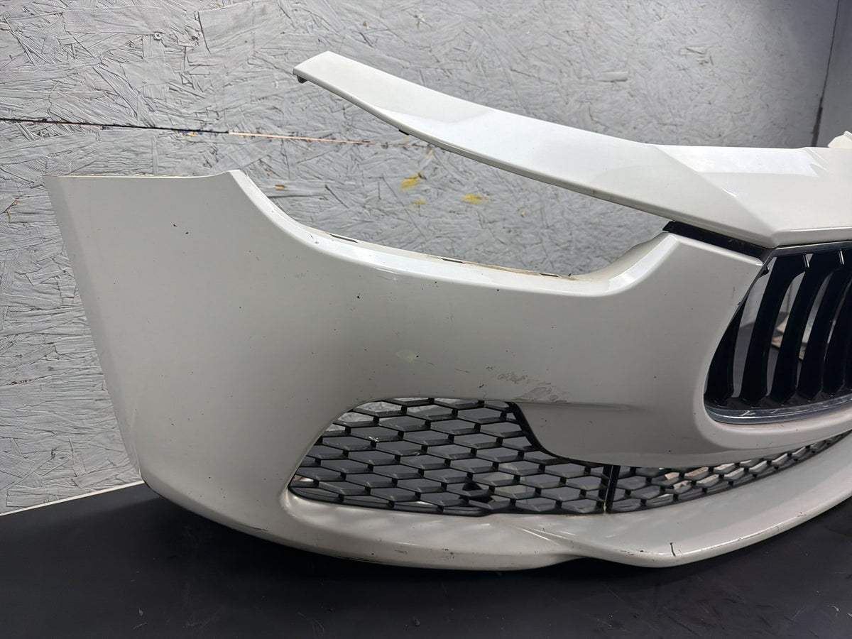 2014-2017 Maserati Ghibli Front Bumper Cover Face Assembly Grille Emblem OEM