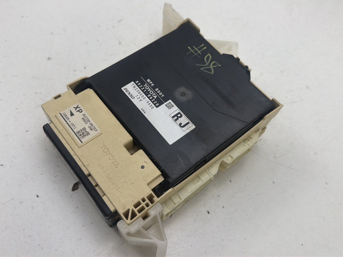 2015-2017 Toyota Camry XV50 - Multiplex Body Control Module 89221-06220 OEM