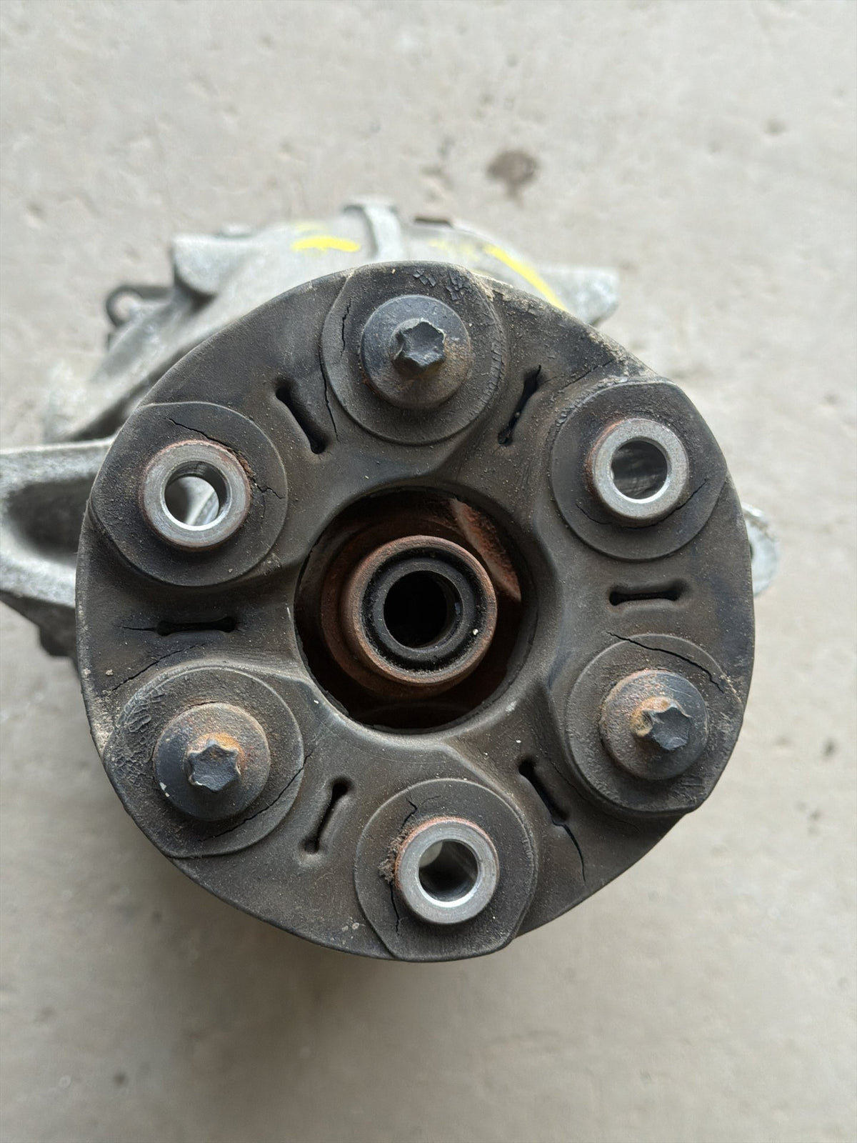 2011-2016 BMW 550i xDrive AWD 4.4L Rear Differential Assembly 7630832-01 OEM