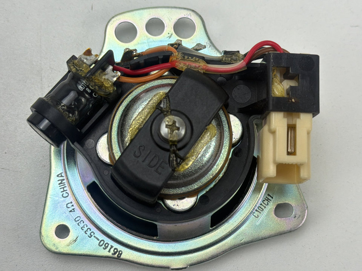 2009-2011 Lexus IS250 Front Left & Right Door Speaker Pair 86160-53330 OEM