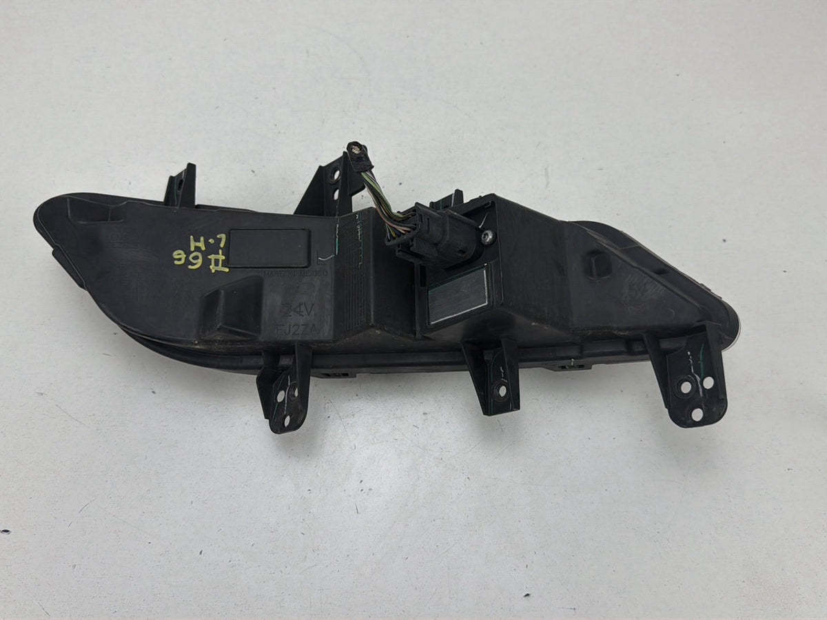 2013-2016 Lincoln MKZ Front Left Driver Side Fog Light Lamp DP53-15A425-AB OEM