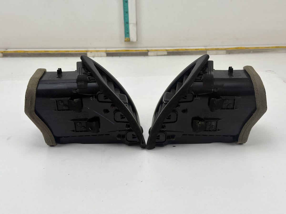 2013-2018 Nissan Altima Left & Right AC Air Vent Pair 68750-3TA0A OEM