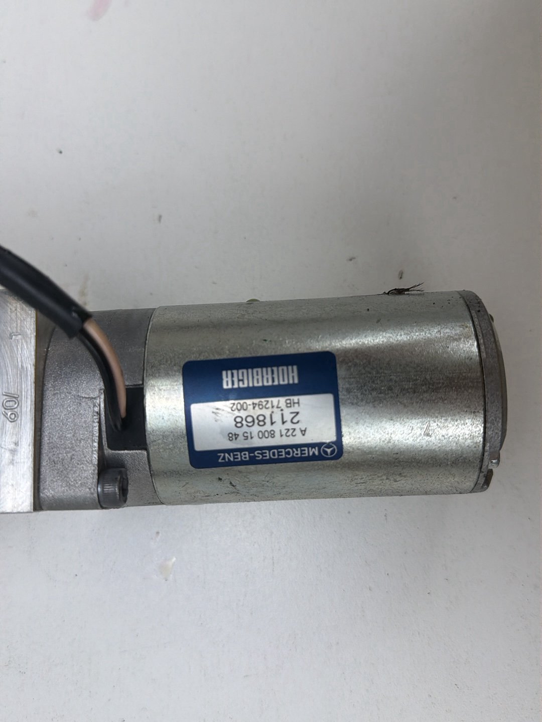 2007-2013 Mercedes-Benz S-Class Trunk Lid Locking Hydraulic Pull Down Pump OEM