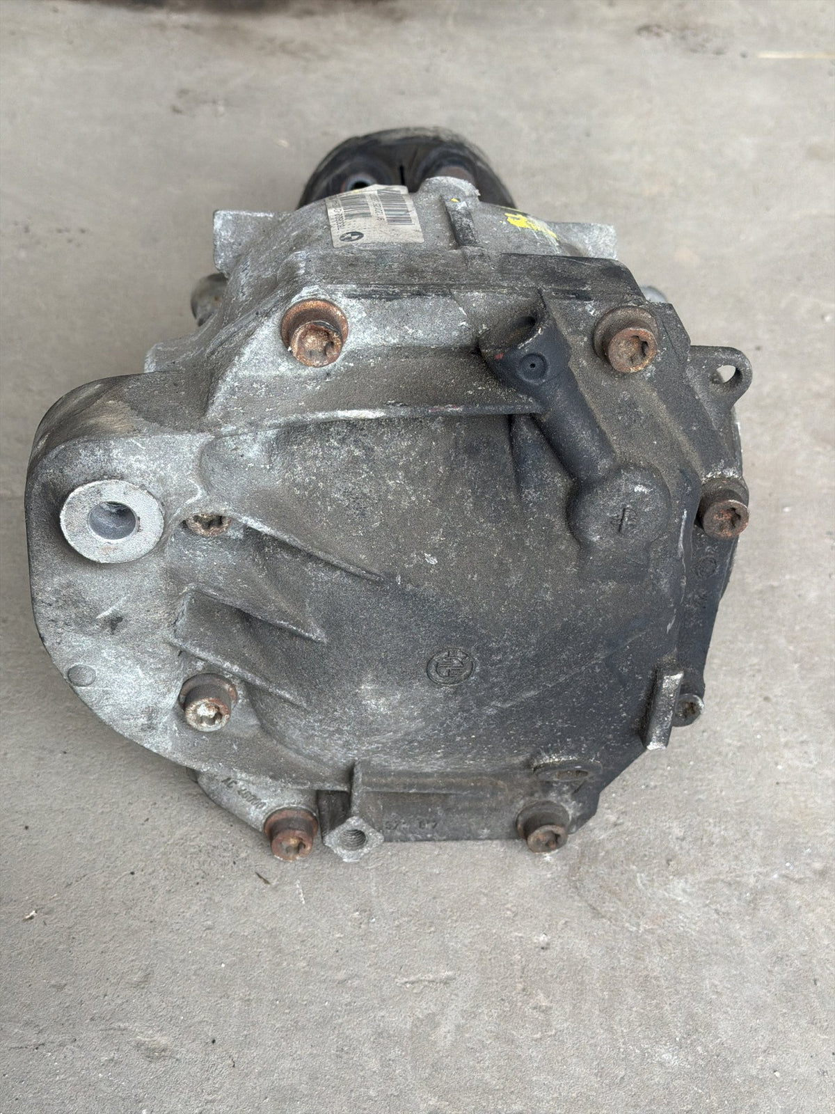 2011-2016 BMW 550i xDrive AWD 4.4L Rear Differential Assembly 7630832-01 OEM