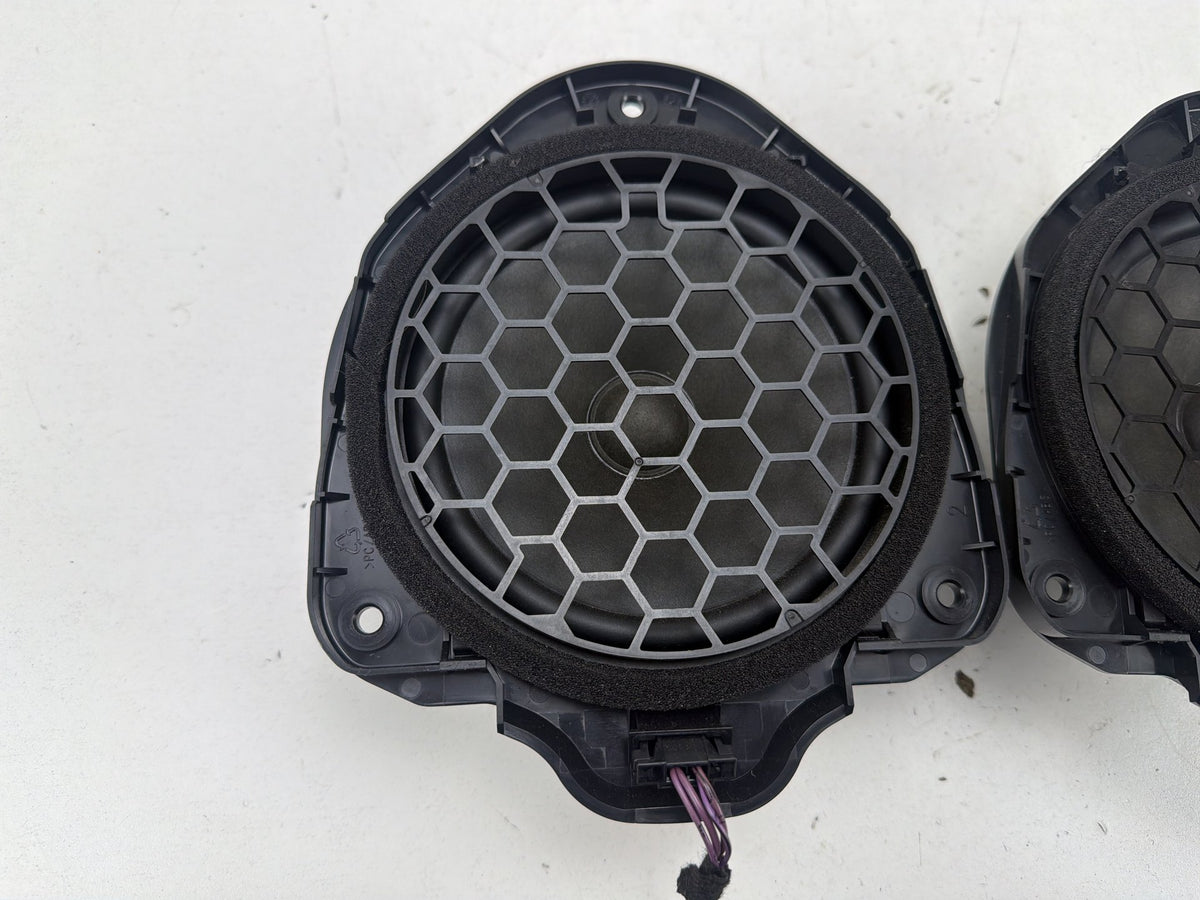 2015-2020 Audi A3 S3 Rear Door Panel Audio Loudspeakers Pair Set 8V035411B OEM