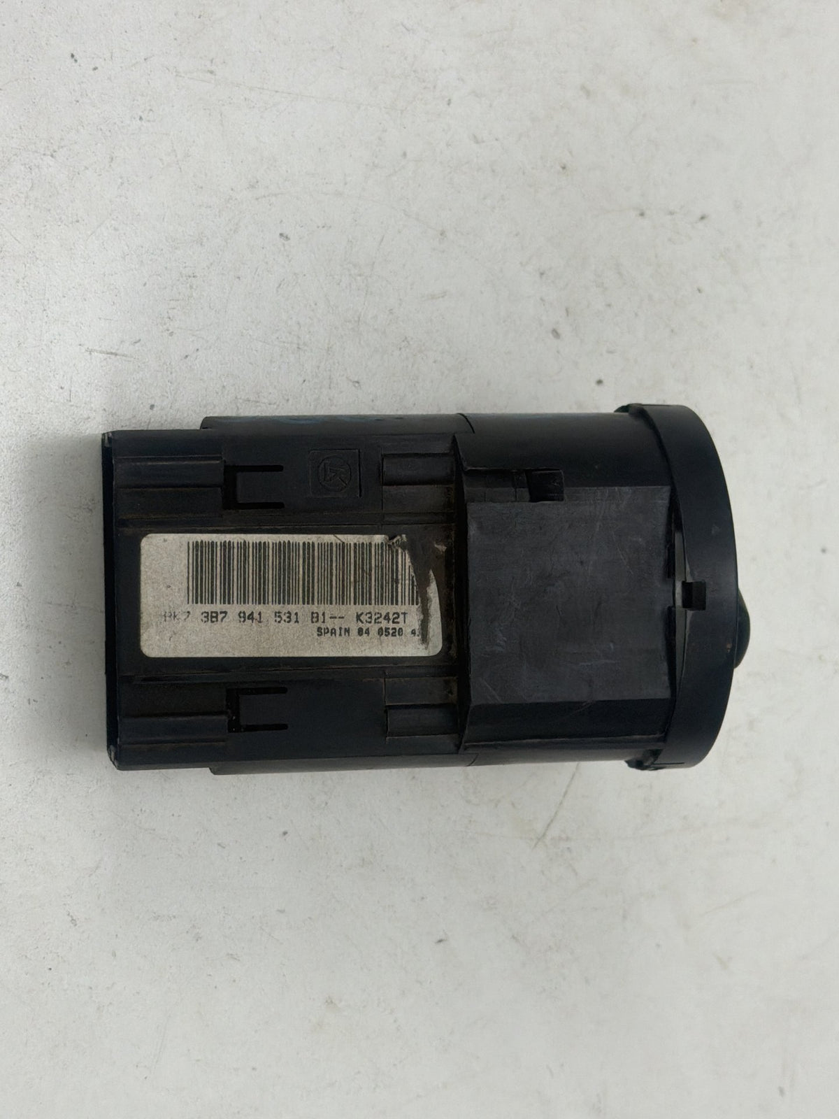 2003-2009 Volkswagen Golf Headlight Fog Light Switch Holder 3B7941531B OEM