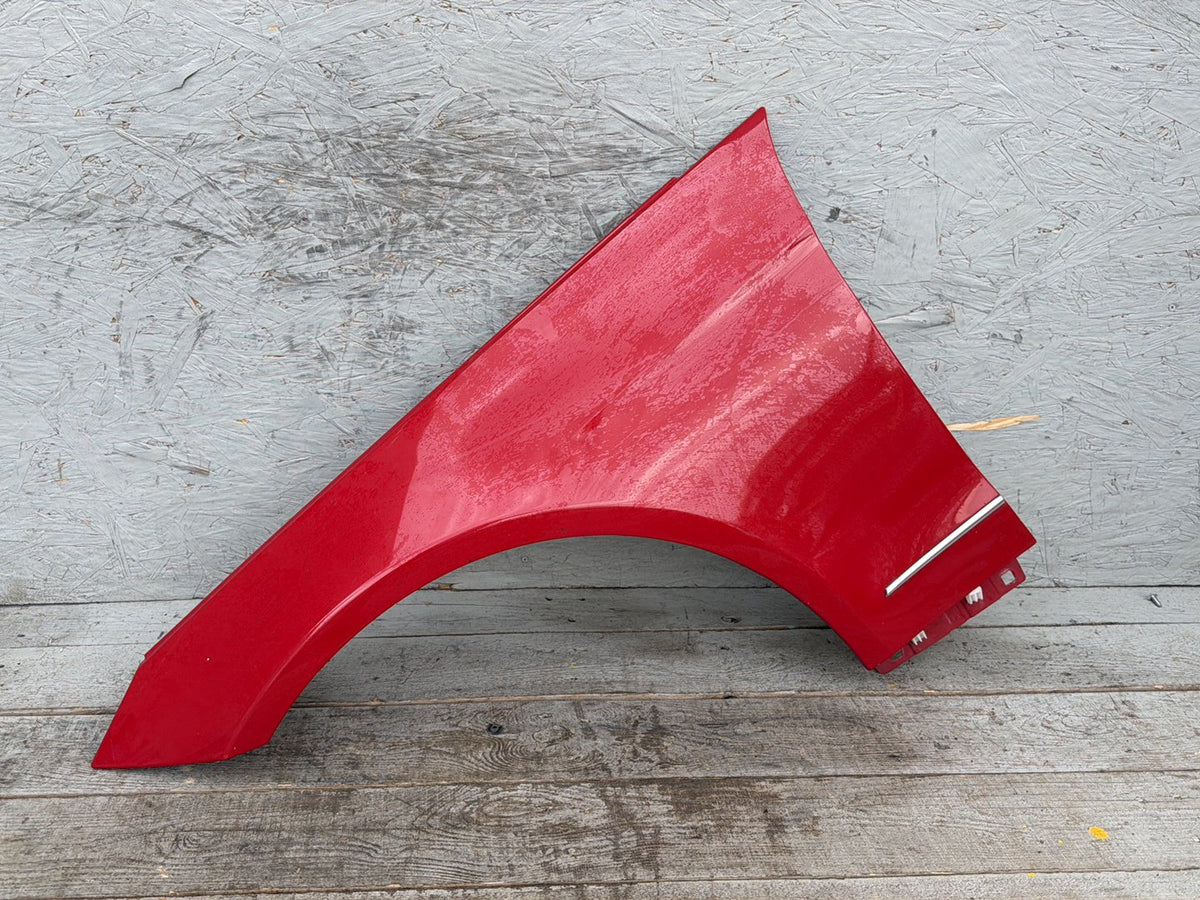 2010-2013 Mercedes-Benz E350 E-Class Front Left Driver Side Fender OEM