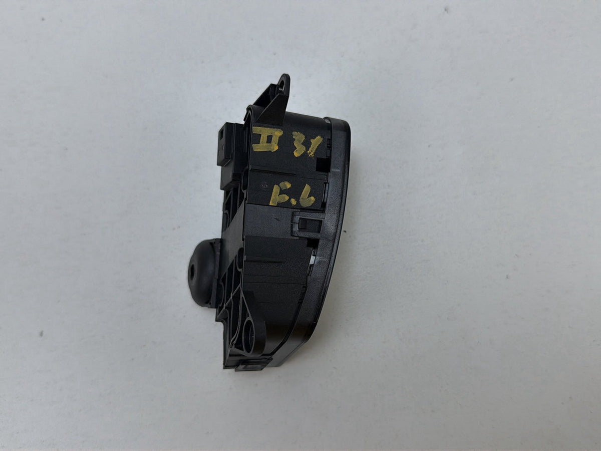 2007-2013 Mercedes-Benz S-Class W221-Front Left Door Lock Switch 2218213051 OEM
