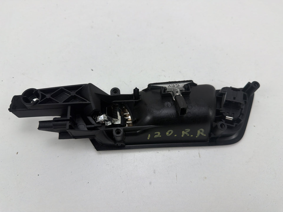 2009-2017 Audi Q5 Rear Right Passenger Side Interior Door Handle 8R0839020A OEM