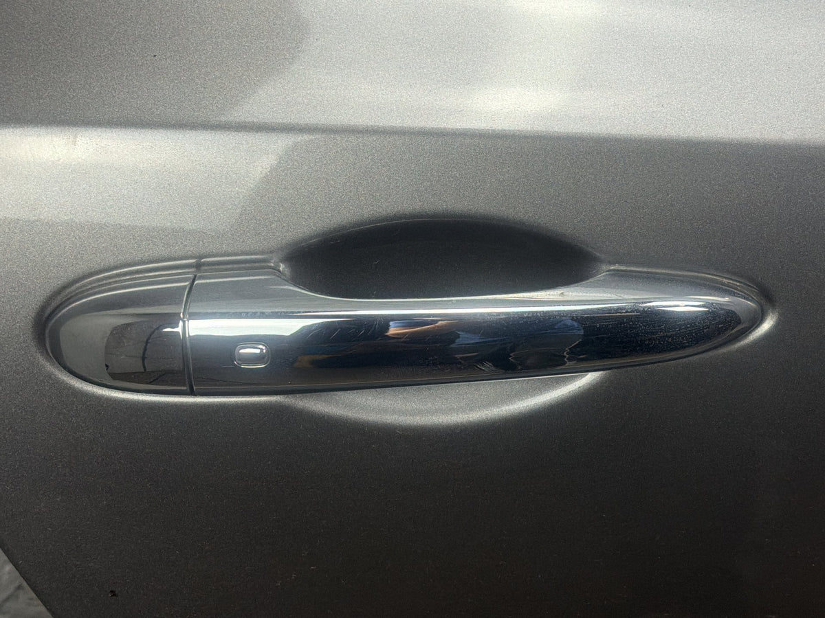 2014-2021 Maserati Quattroporte M156 Rear Right Door Shell Panel w/ Glass OEM
