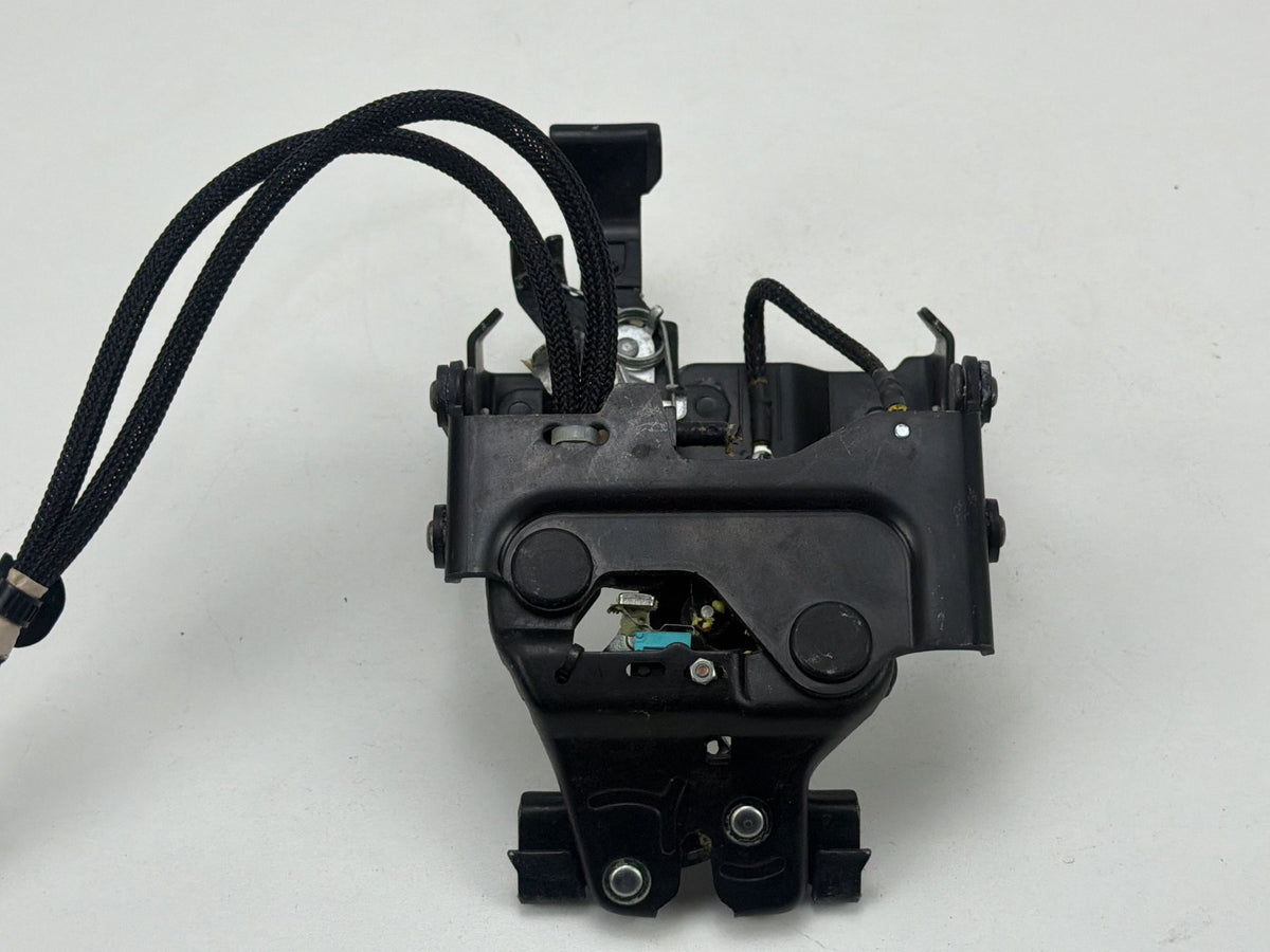 2010-2015 Lexus IS250 Trunk Lid Lock Actuator Motor Latch Mechanism OEM