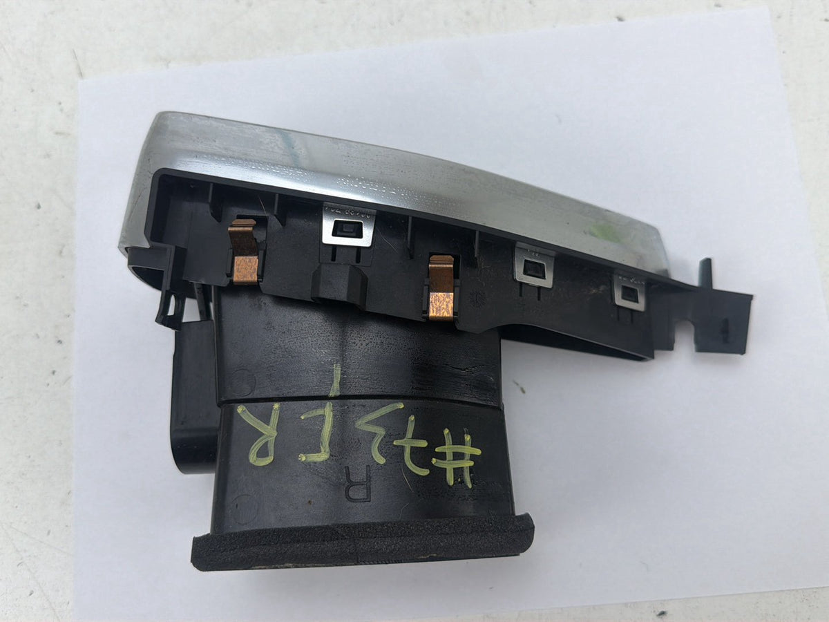 2017-2020 Jaguar F-Pace Front Right Side Dashboard HVAC Air Vent Duct Trim OEM