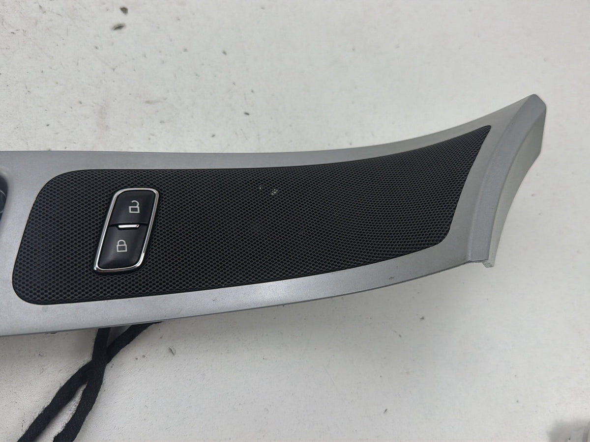 2011-2015 Ford Explorer Left Front Driver Door Interior Handle OEM
