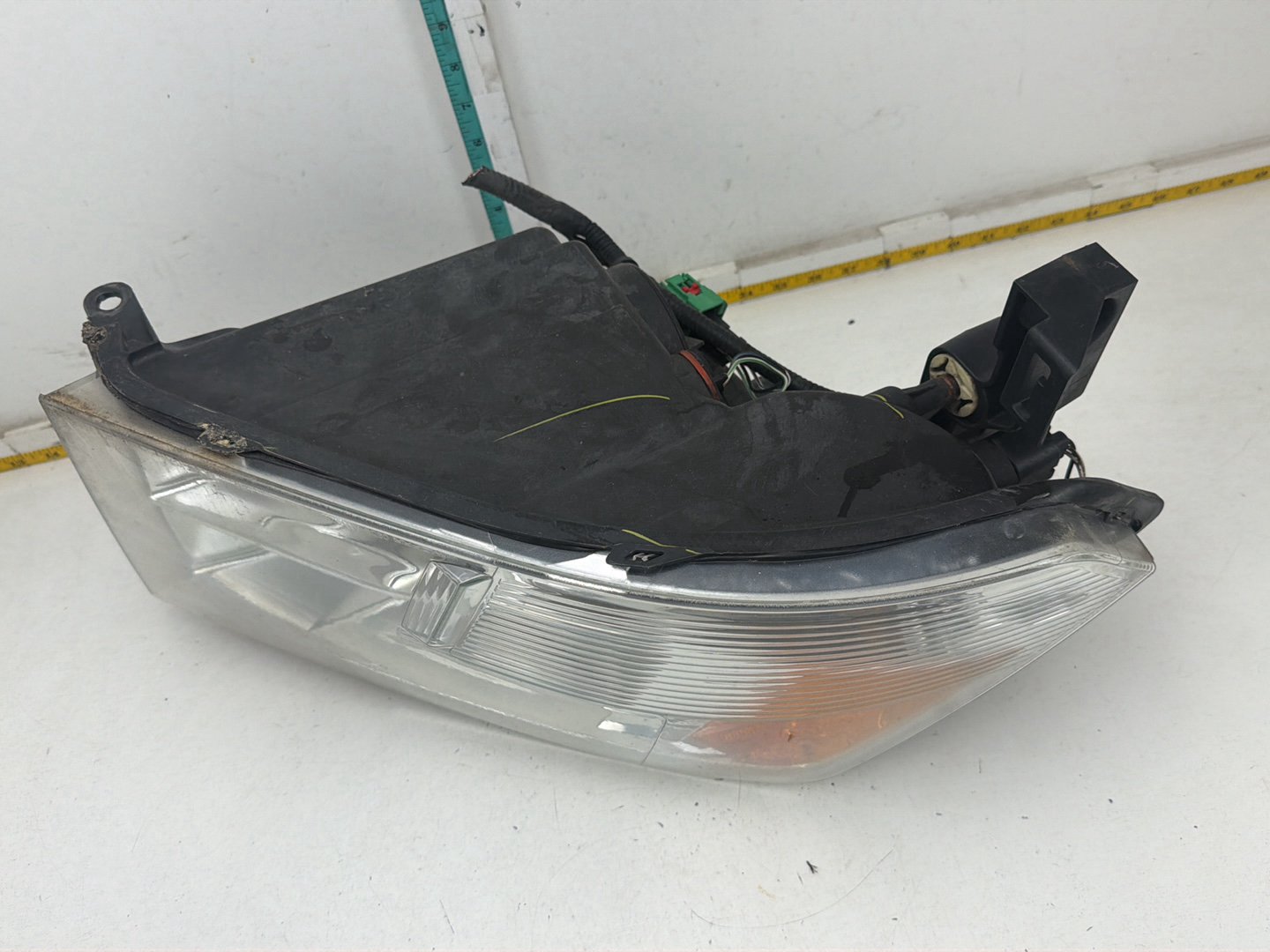 2013-2018 Ram 1500 Right Passenger Side Headlamp Headlight 68001484AC OEM