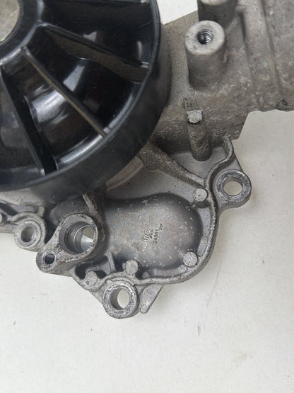 2007-2013 Mercedes-Benz S-Class W221 Engine Water Pump OEM