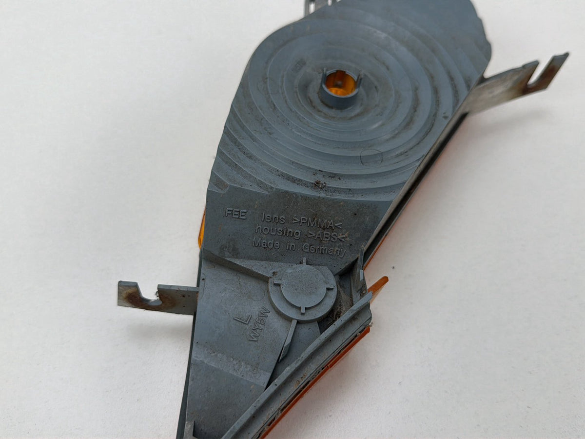 2003-2006 Porsche Cayenne Front Left Driver Side Marker Light 7L5945071A OEM