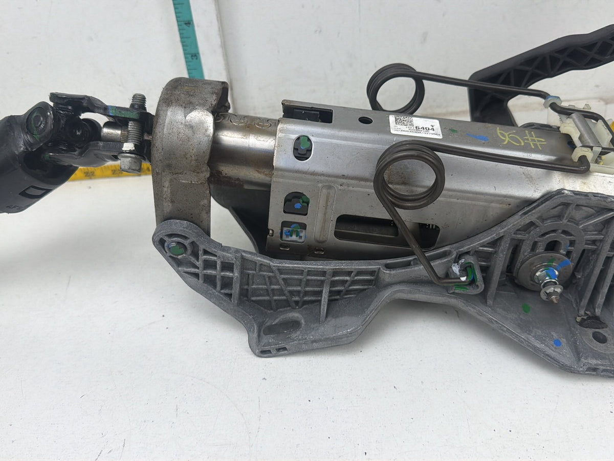 2010-2011 Buick LaCrosse Steering Column Floor Shift Assembly 13276404 OEM