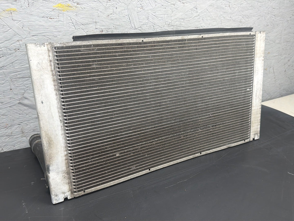 2011-2015 Mini Cooper S R56 Engine Cooling Motor Radiator 2751276-02 OEM