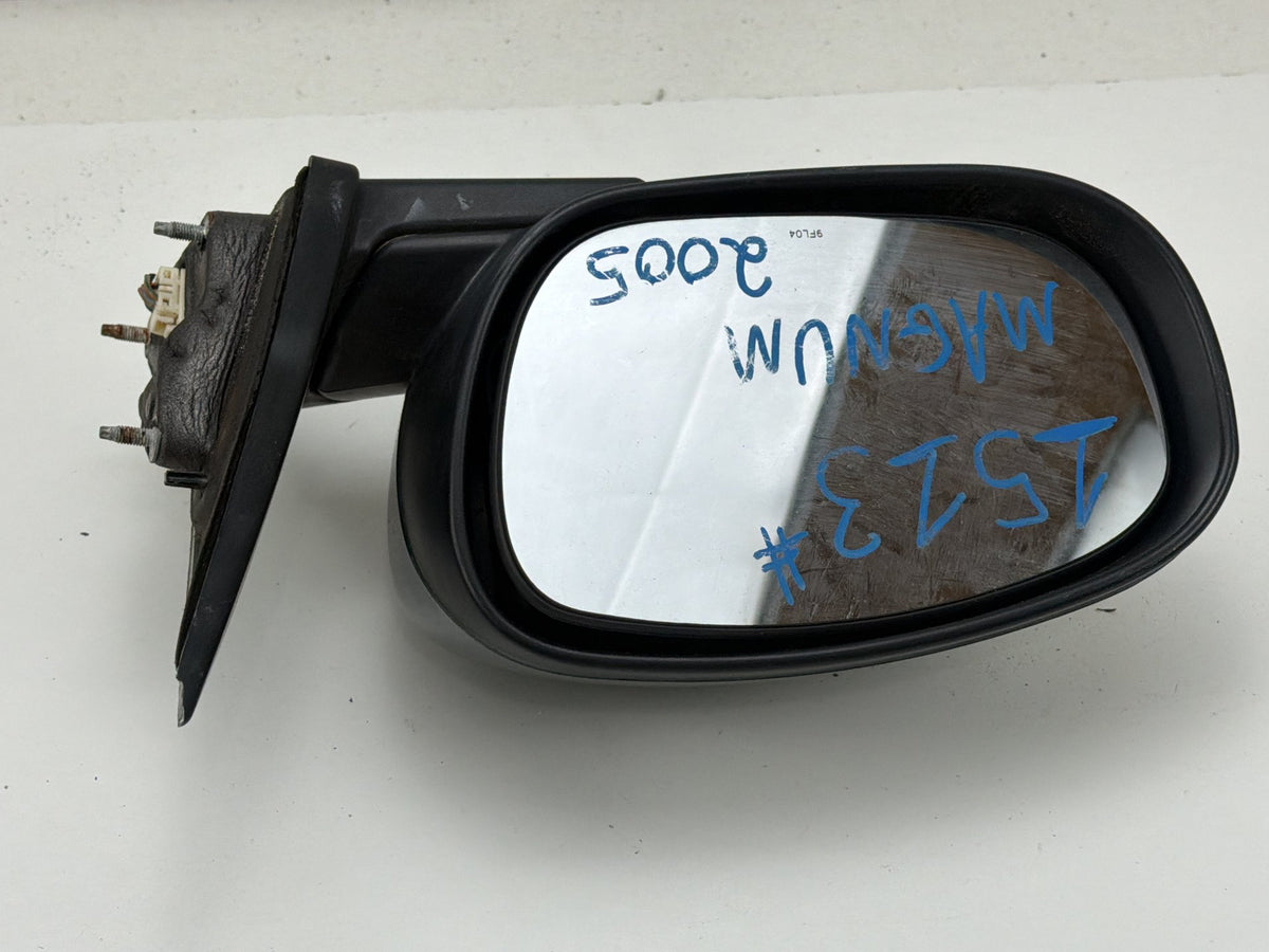 2005-2008 Dodge Magnum Front Left Driver Side View Door Mirror E11015628 OEM