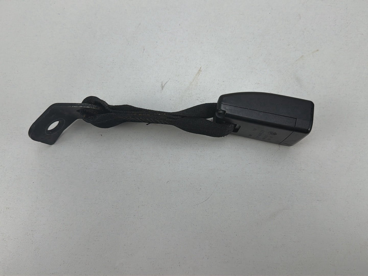 2011-2015 BMW X1 E84 Rear Left Seat Belt Buckle 7317708 OEM