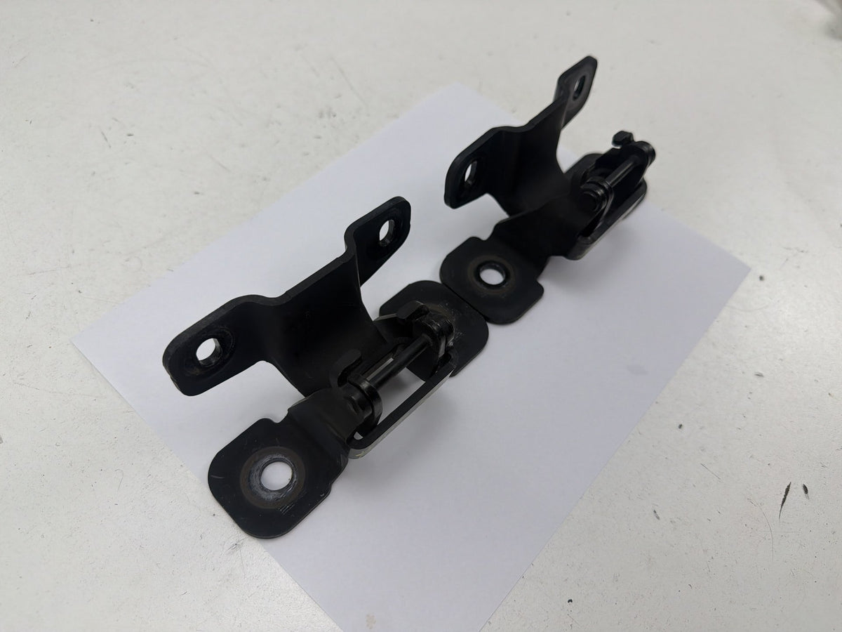 2015-2020 Audi A3 Rear Left/Right Trunk Lid Hinge 8V7825307C 8V7825308C OEM