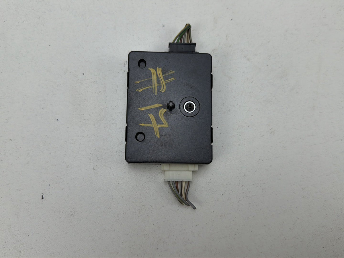 2012-2014 BMW X1 E84 Antenna Amplifier Control Module 9181455-05 OEM