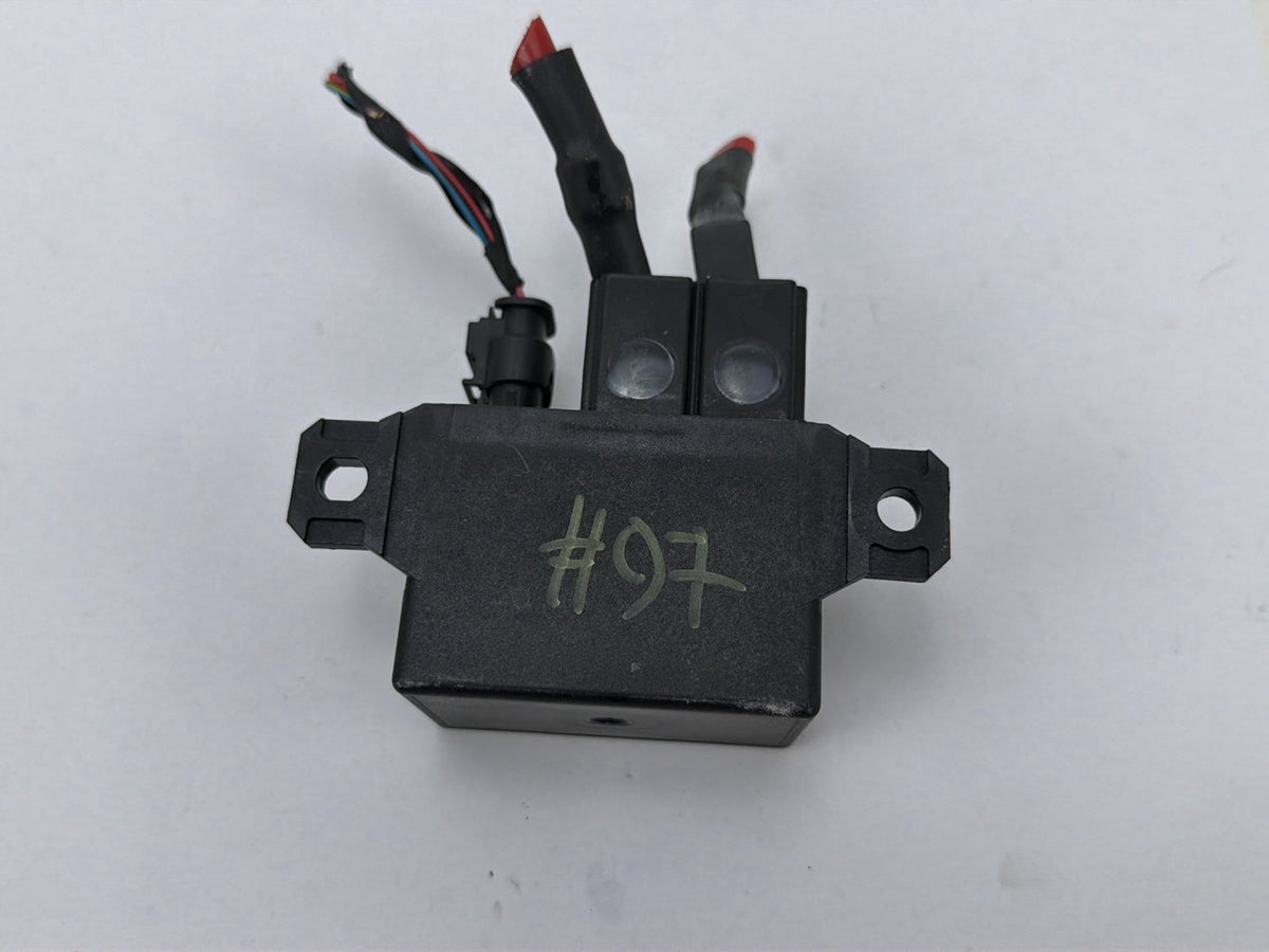 2011-2016 BMW 550i xDrive Engine Cooling Fan Relay Module 9198302 OEM