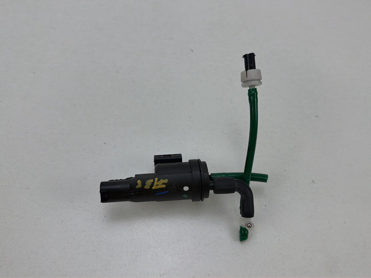 2007-2013 Mercedes-Benz S-Class W221 EGR Change Over Vacuum Solenoid Valve OEM