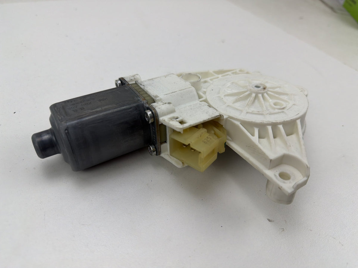 2006-2012 Mercedes-Benz R350 Front Left Driver Side Door Power Window Motor OEM