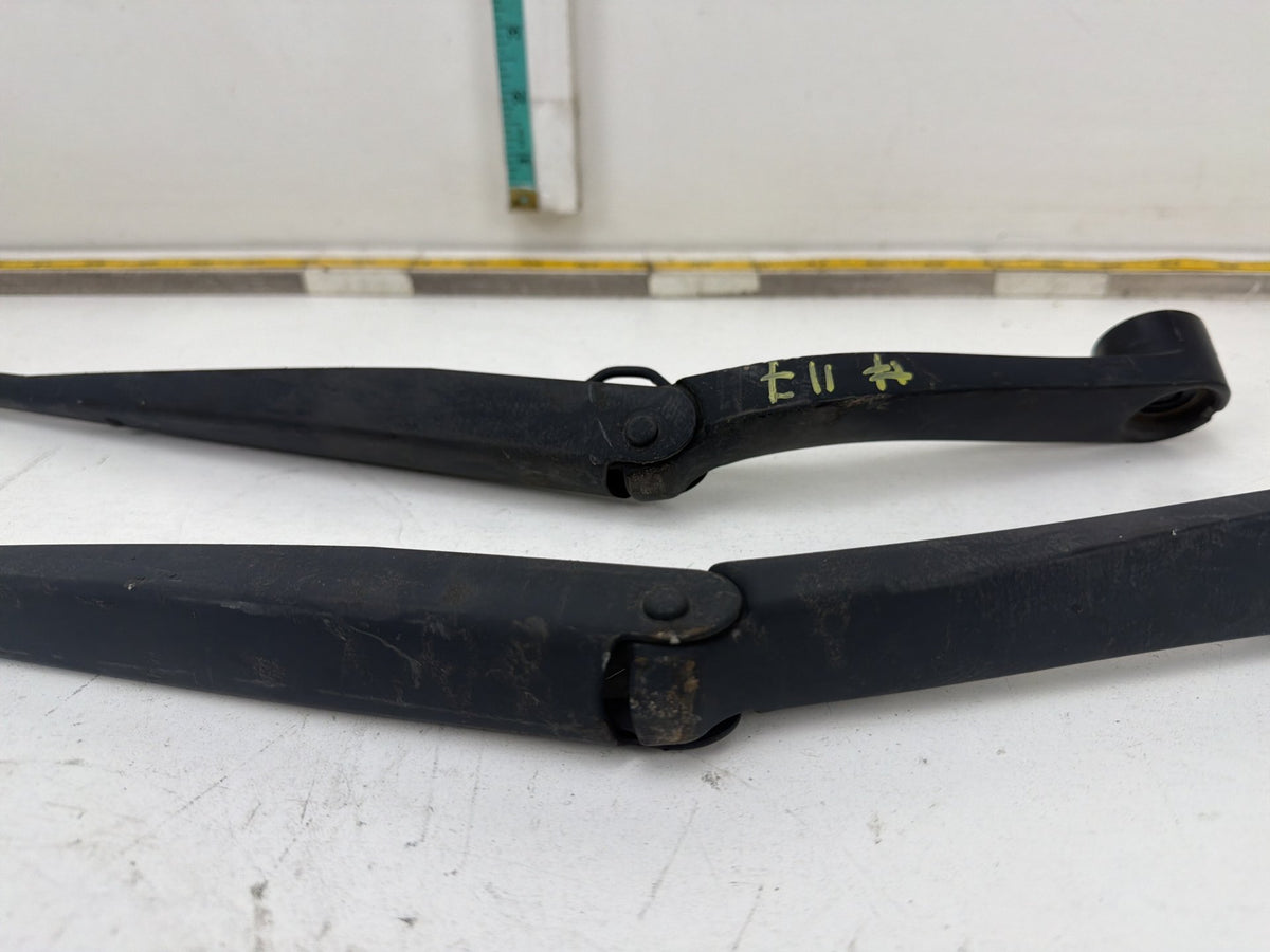 2011-2016 Chevrolet Cruze Front Left & Right Side Wiper Arm Set of 2 OEM