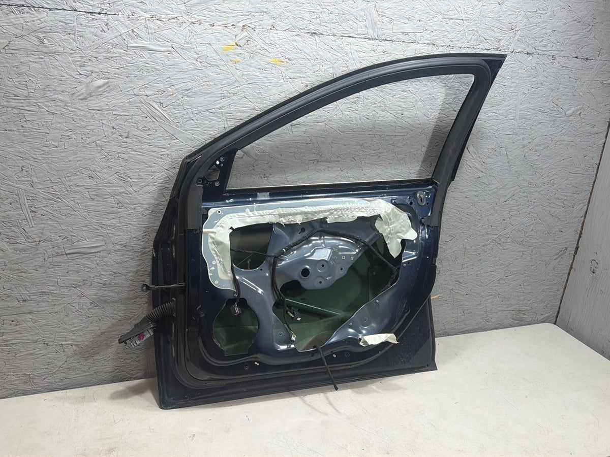 2013-2015 Chevrolet Cruze J300 - Right Front Door Shell OEM