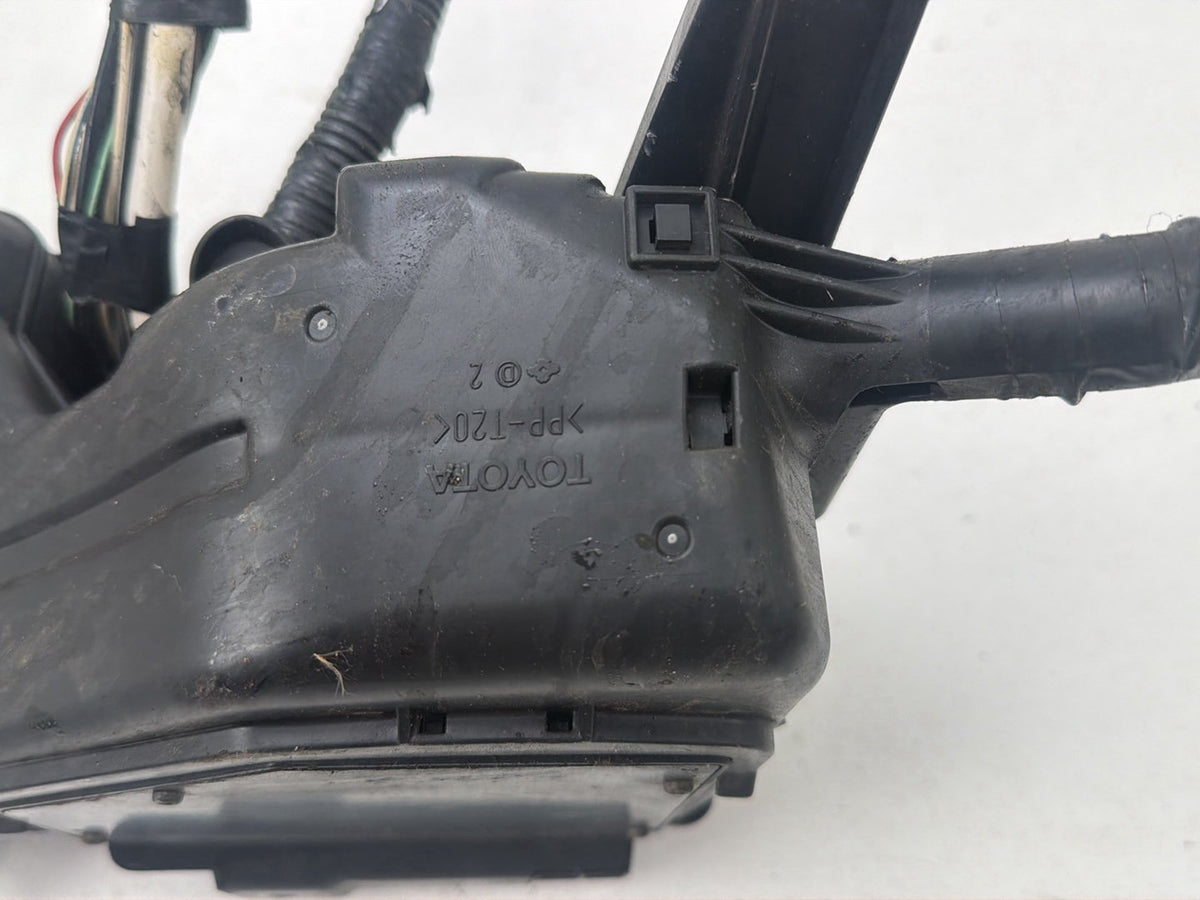 2007-2009 Lexus ES350 Engine Fuse Box OEM