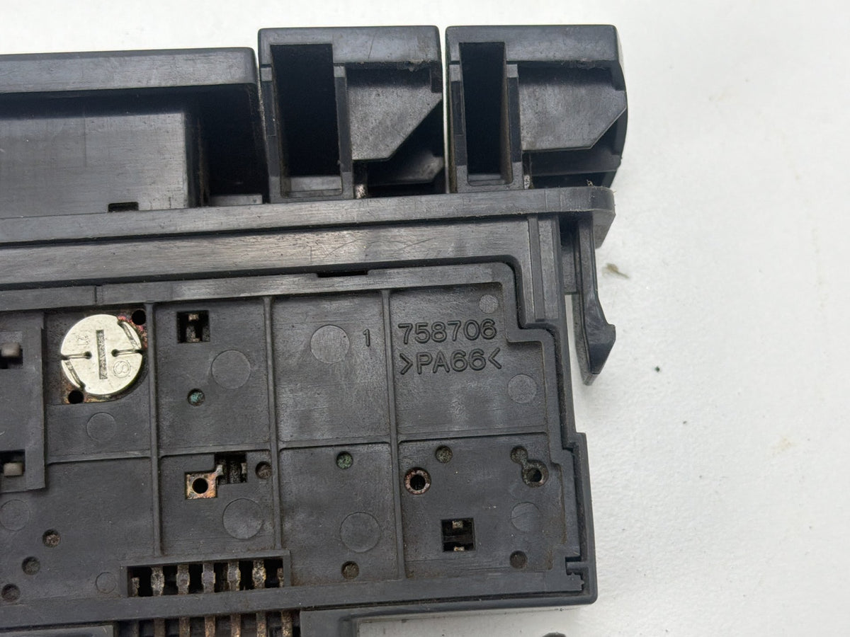2004-2009 Toyota Prius Dash Hazard Warning Light Switch Button 758706 OEM