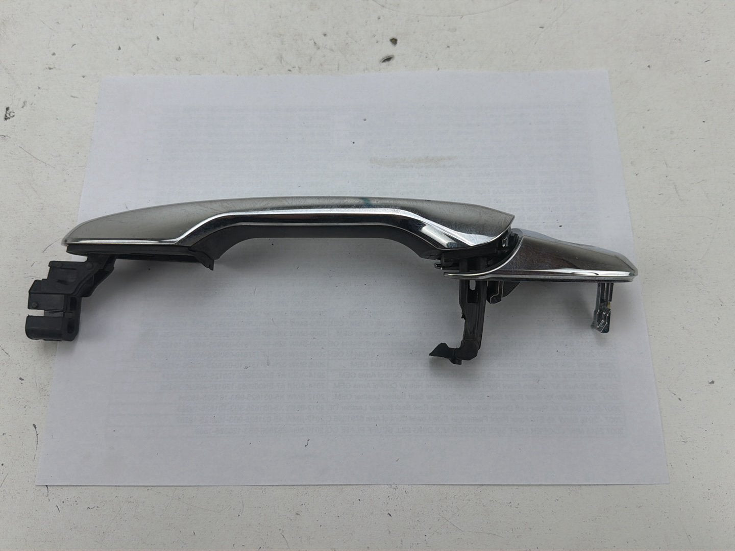 2011-2015 Ford Explorer Front Left Driver Side Exterior Door Handle Chrome OEM